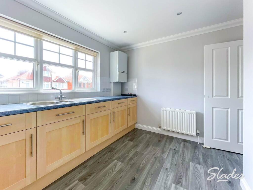 Apartment in Bournemouth - More