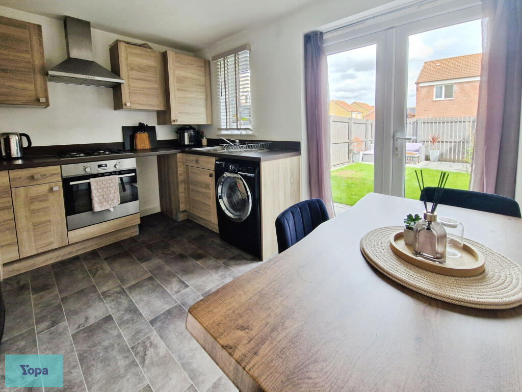House in Doncaster - View 4