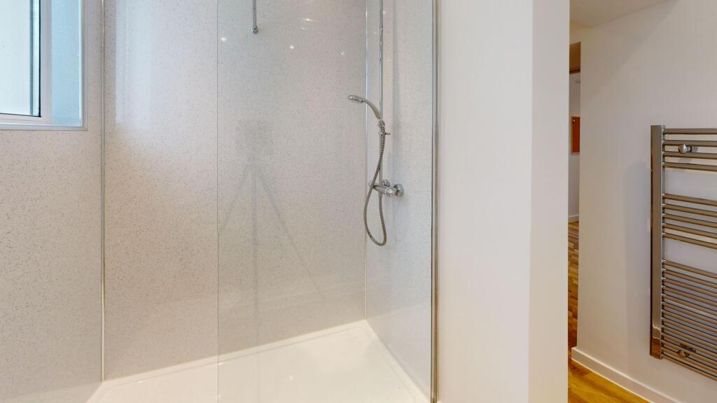 Apartment in Truro - View 2