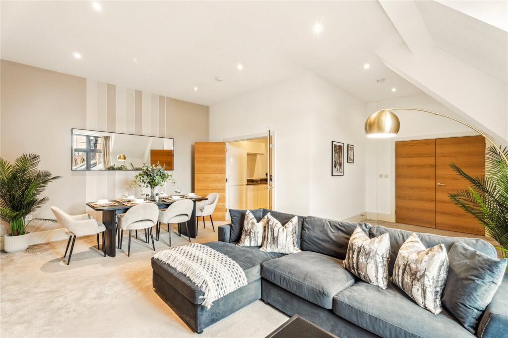 Perpetual House, Station Road, Henley on Thames, Oxfordshire, RG9 - View 3