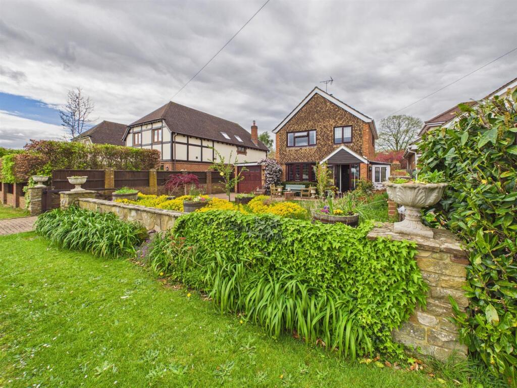 Main image of property: Woods Road, Caversham, Reading