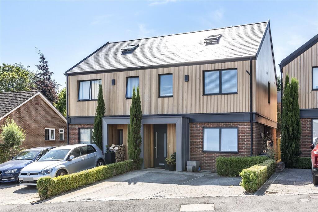 Main image of property: Queens Road, Winchester, Hampshire, SO22