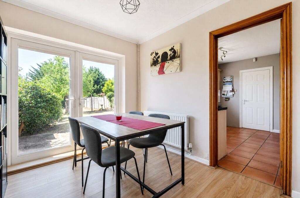 House in Guildford - View 4