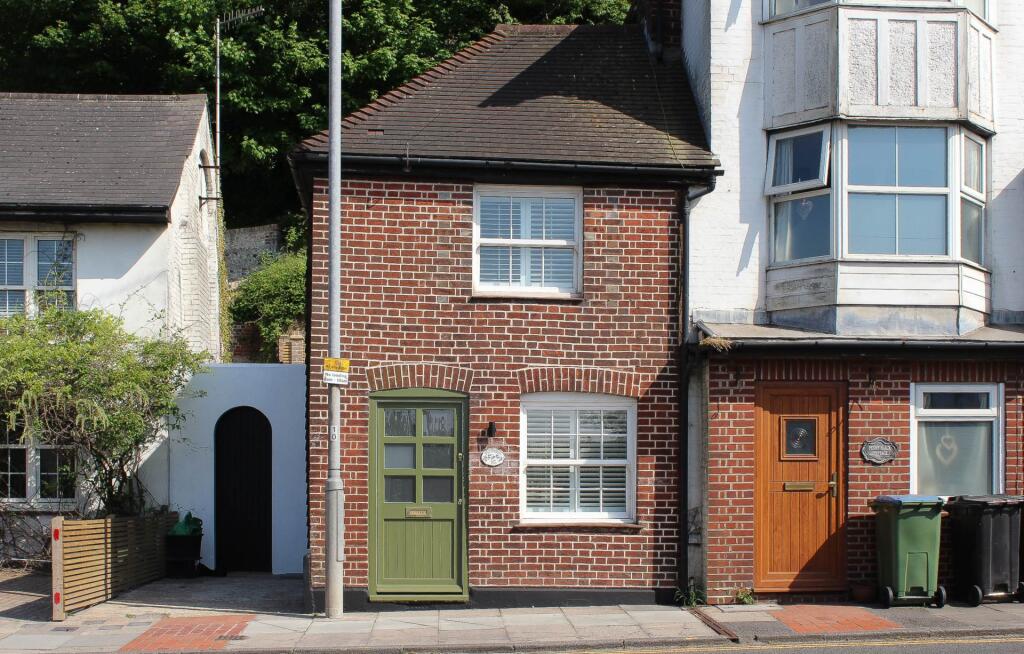 2-bed house on Malling Street, Lewes, £379,950