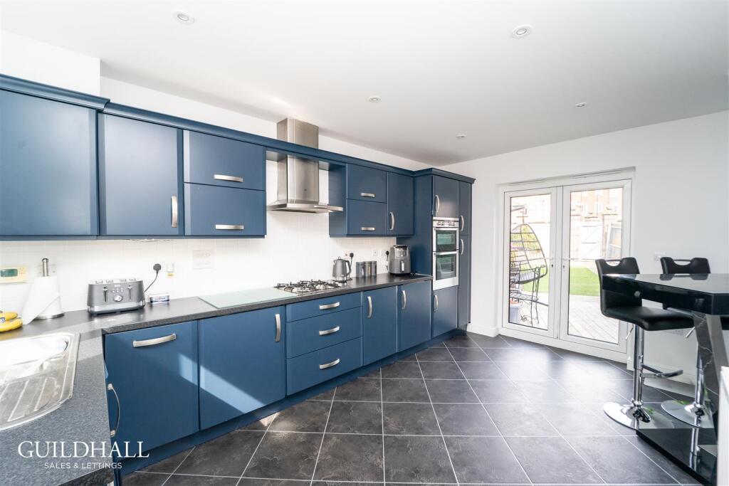 House in Preston - View 4