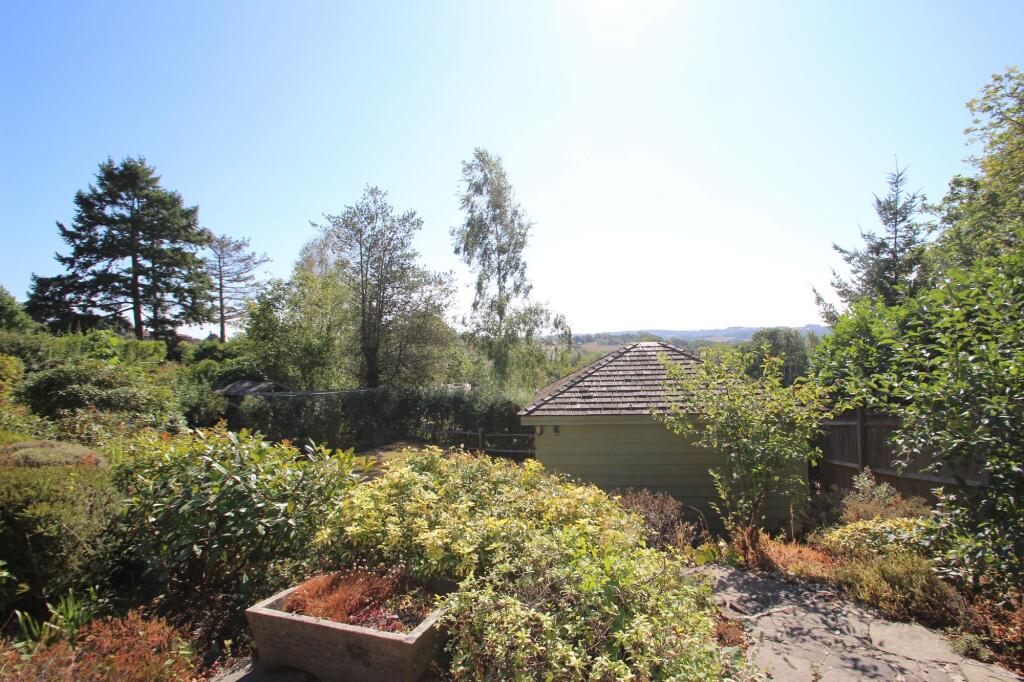 House in Wealden, Mayfield and Five Ashes - View 2
