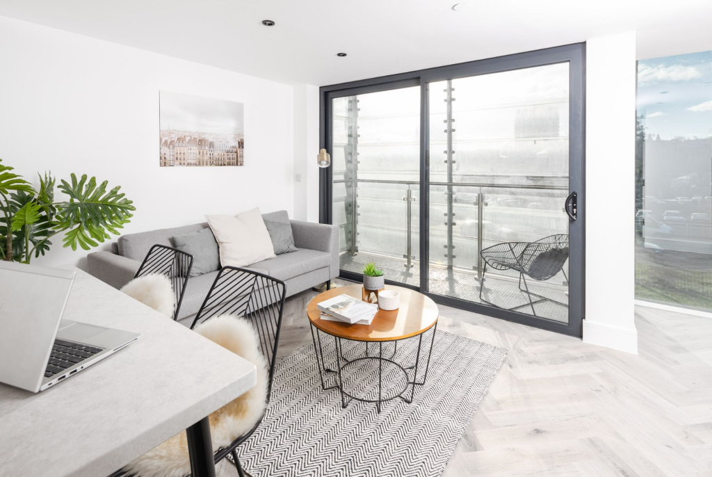 Studio Apartments - Velocity Tower, S1 photo 3