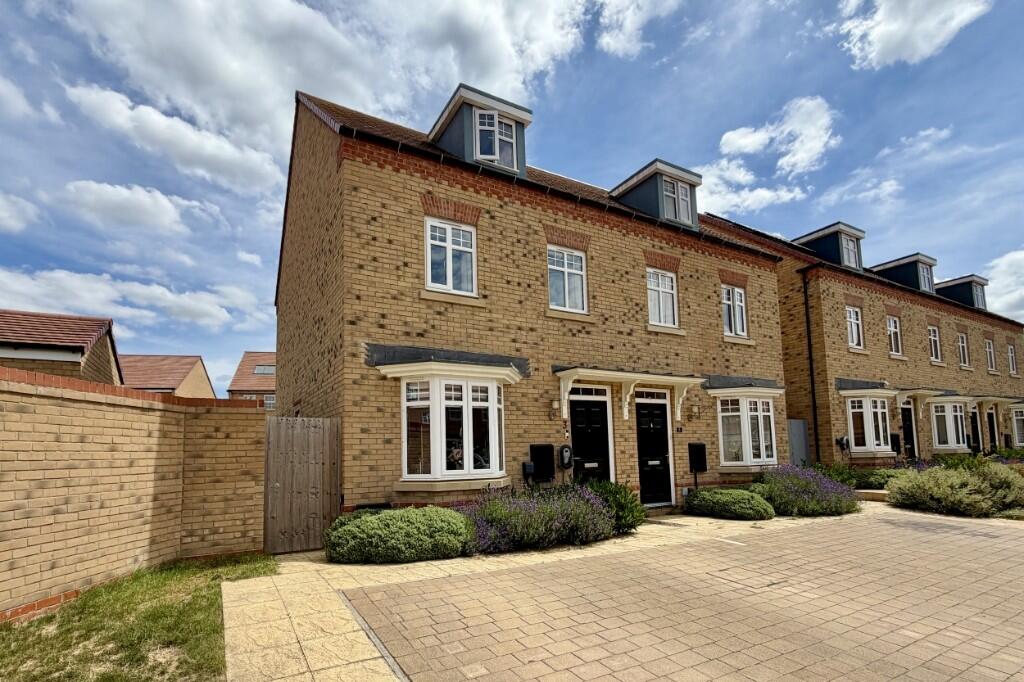 Main image of property: 3 Lammie Way, Godmanchester, Cambridgeshire. PE29 2PT