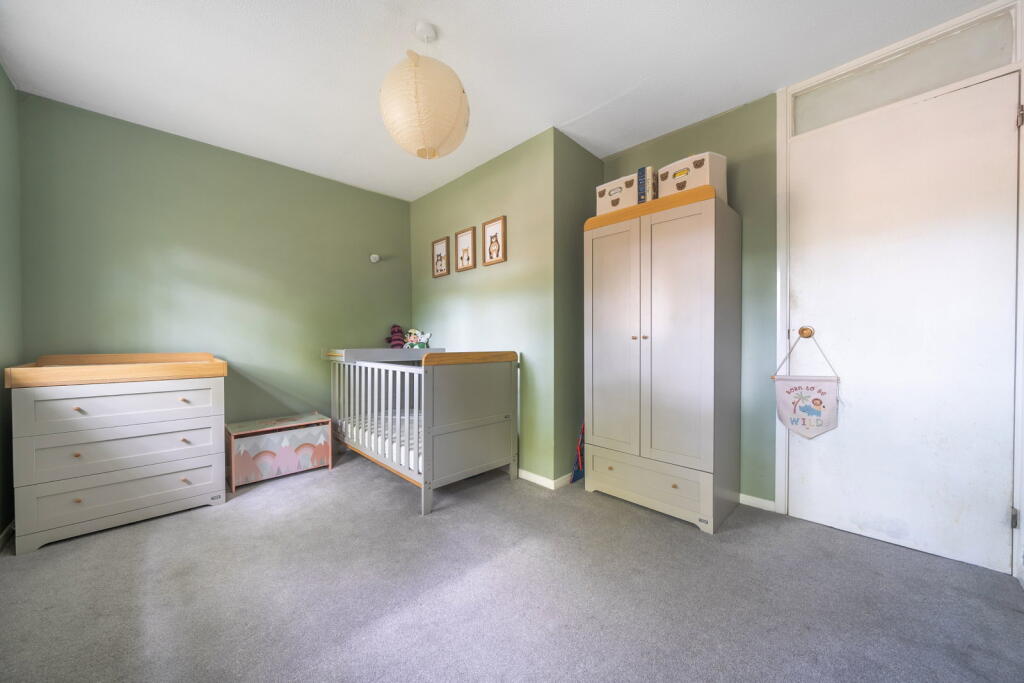 Stunning Walderslade Woods | Two Double Bedrooms | New Fitted Bathroom | Garage and Parking photo 3