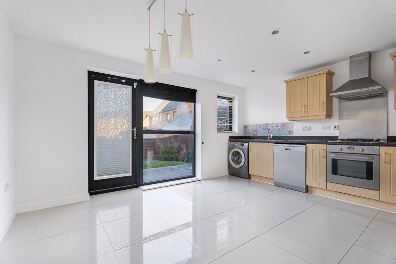 Haven Street, Broughton, Milton Keynes photo 2