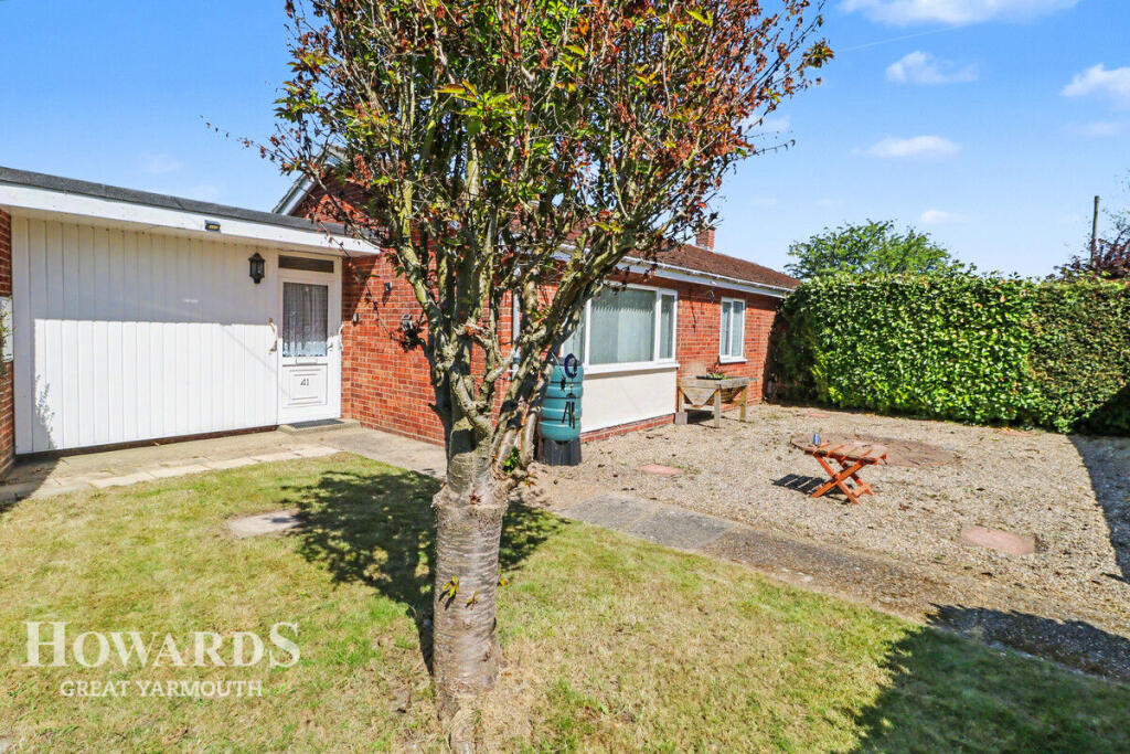 Main image of property: New Road, Reedham