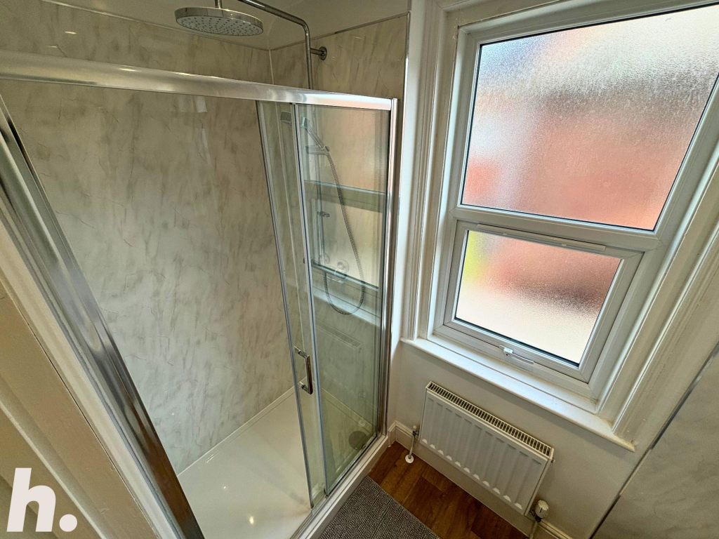 House in Exeter - View 5