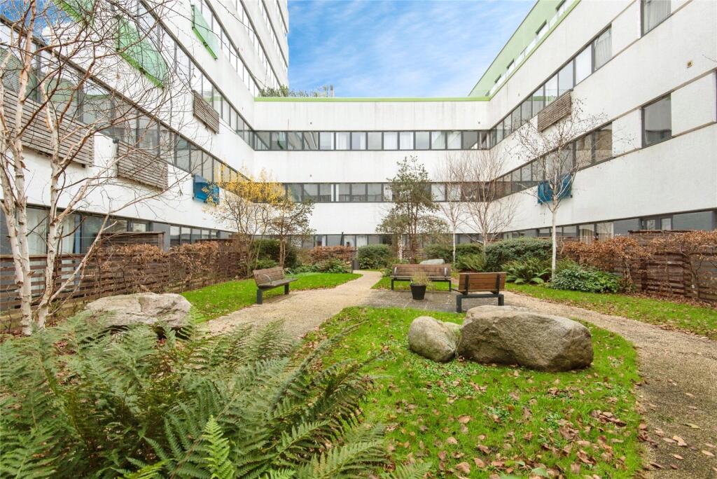 Main image of property: Kings Road, Stevenage, Hertfordshire, SG1