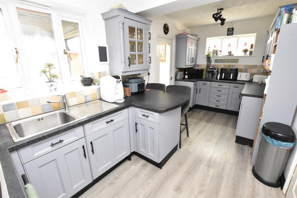 House in Nottingham - View 5