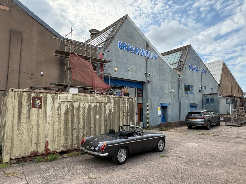 Main image of property: Unit 5, Villiers Trading Estate, Marston Road, Wolverhampton