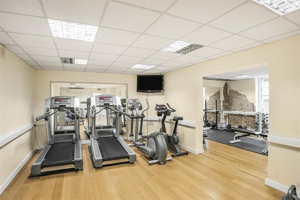 Property photo 11