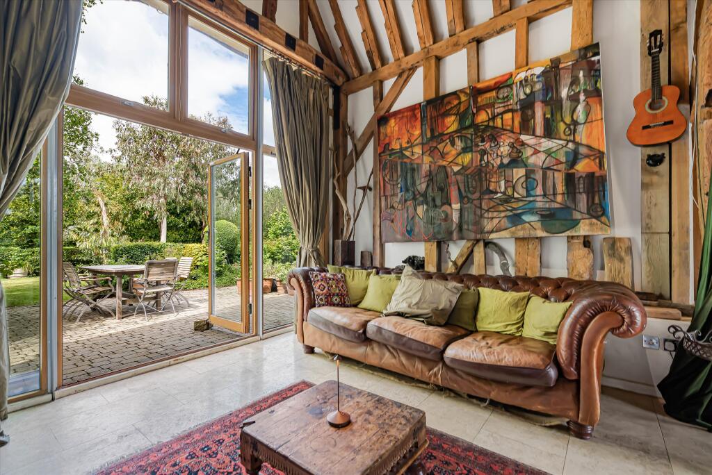 House in Oxford - More