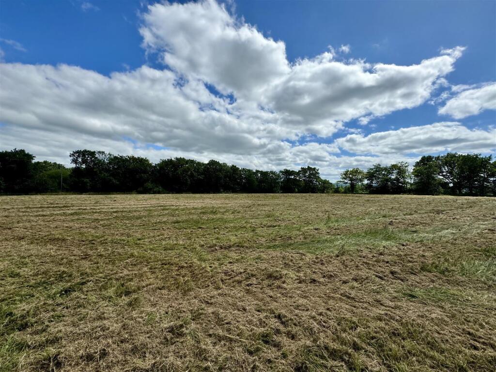 Main image of property: Salem, Llandeilo