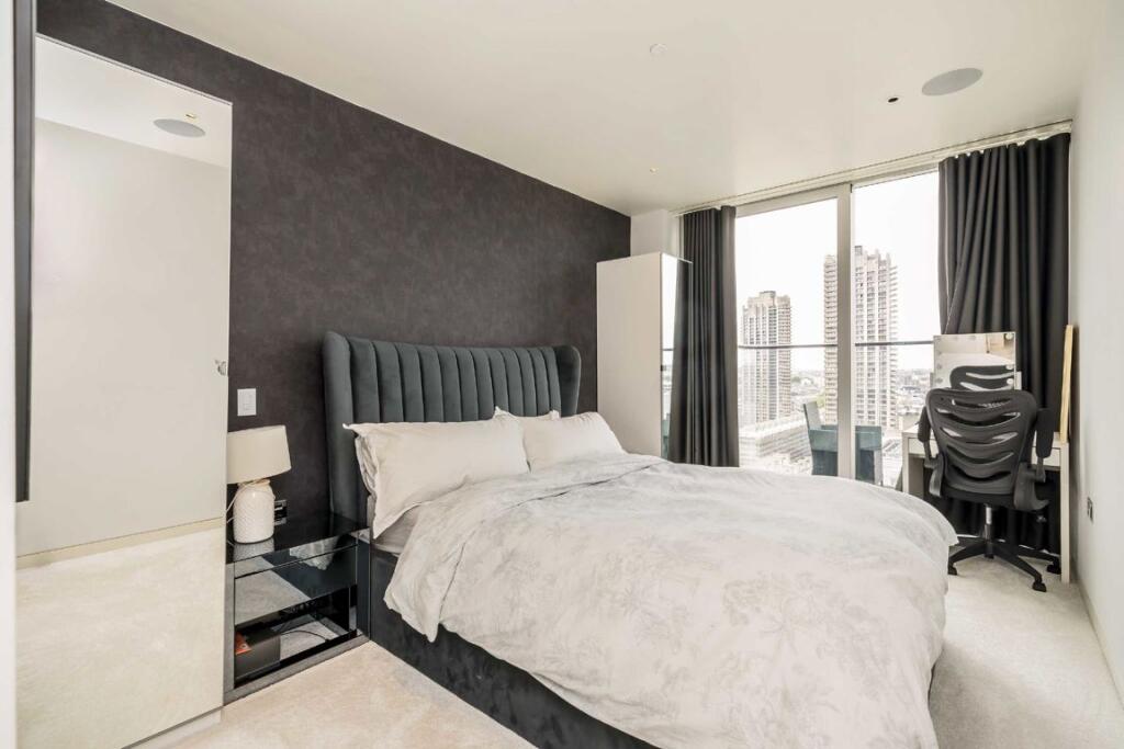 Apartment in London - View 3