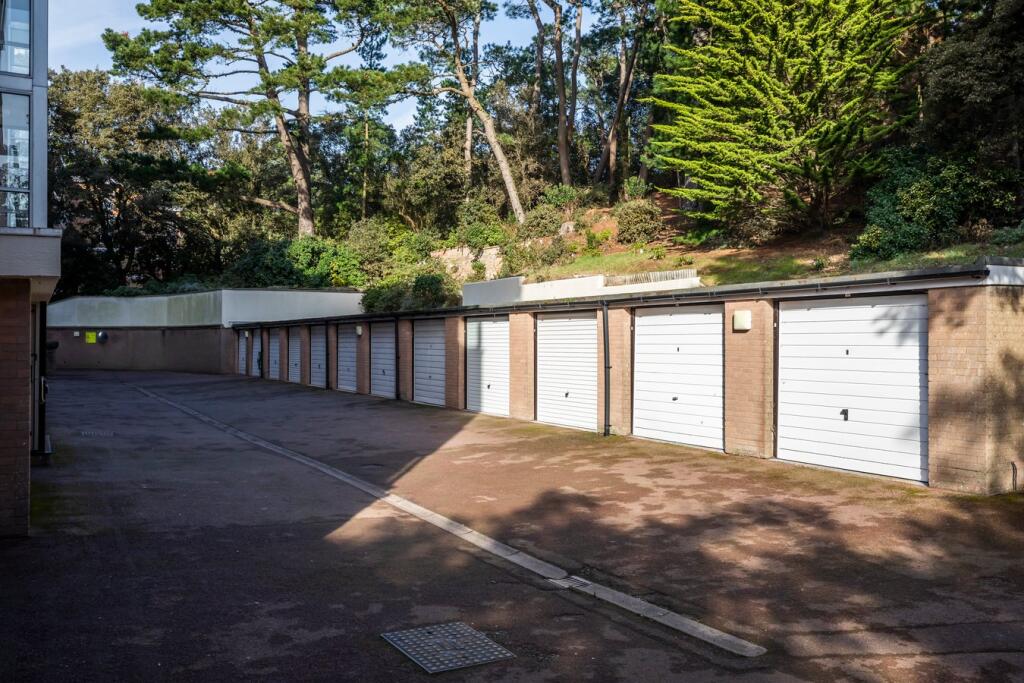 Additional image 21 of Harbour Watch 391 Sandbanks Road, Evening Hill, BH14