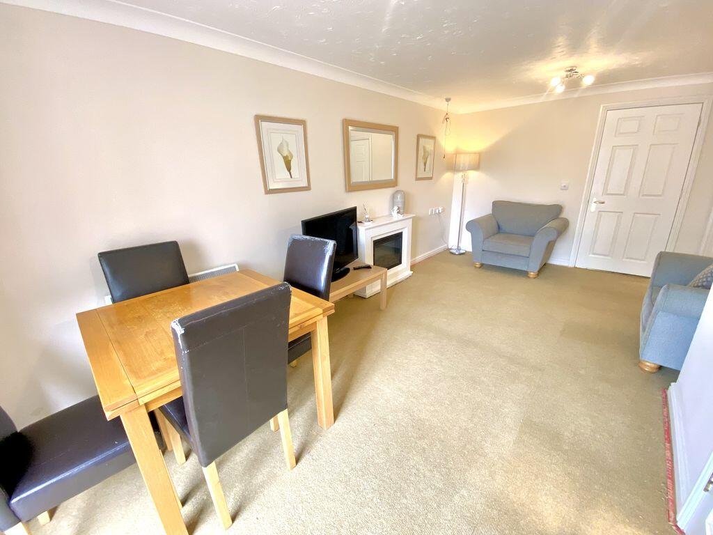 Apartment in Portsmouth - View 4