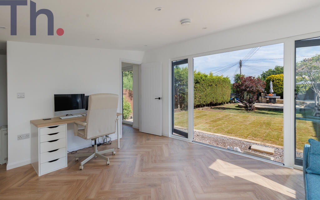House in Newport, Blackwater - View 4
