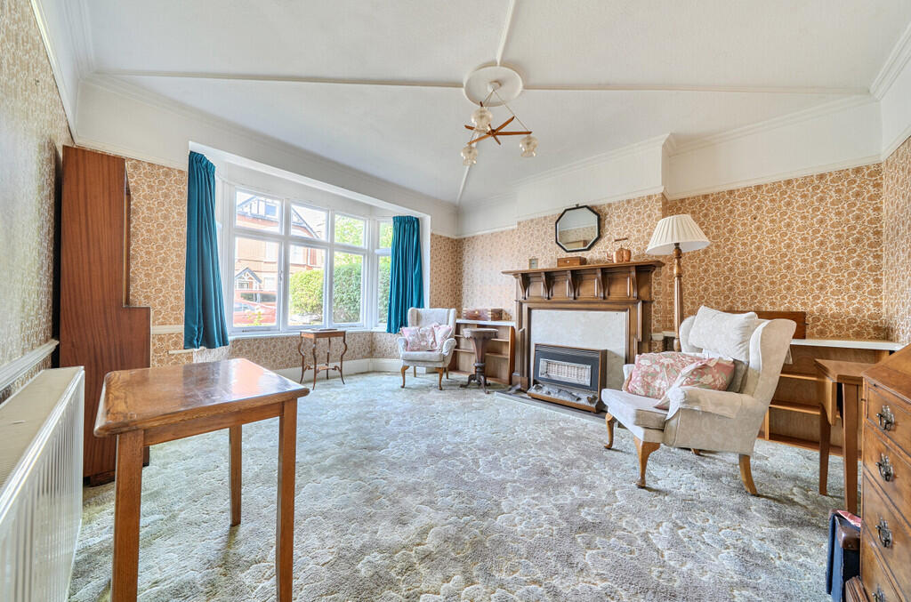 House in Sidcup, Halfway Street, Longlands - View 2