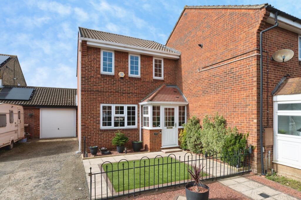 Main image of property: Arnold Place, Tilbury, RM18