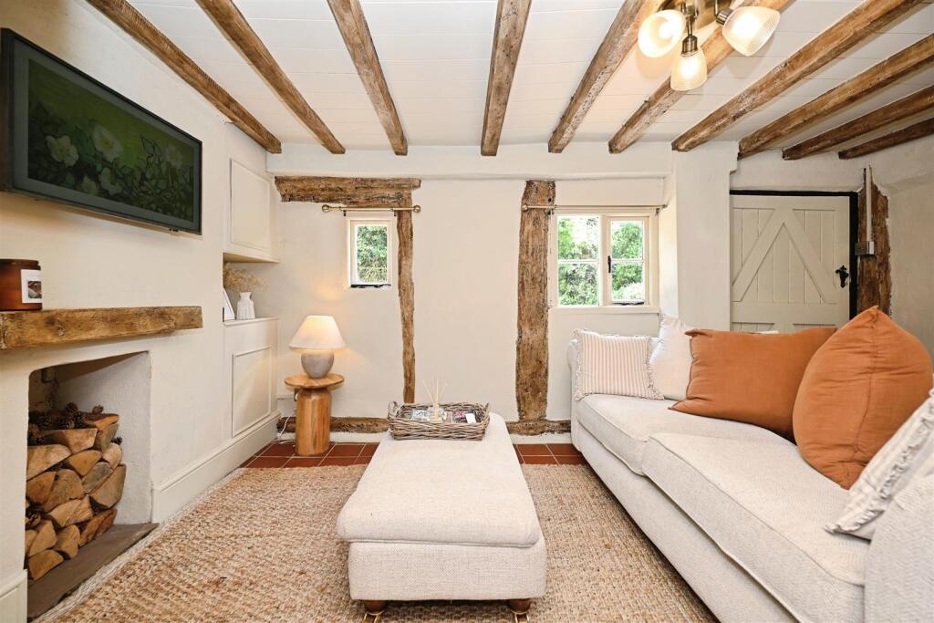 Green Lane, Church Lawford, Rugby - Beautifully Restored - View 4