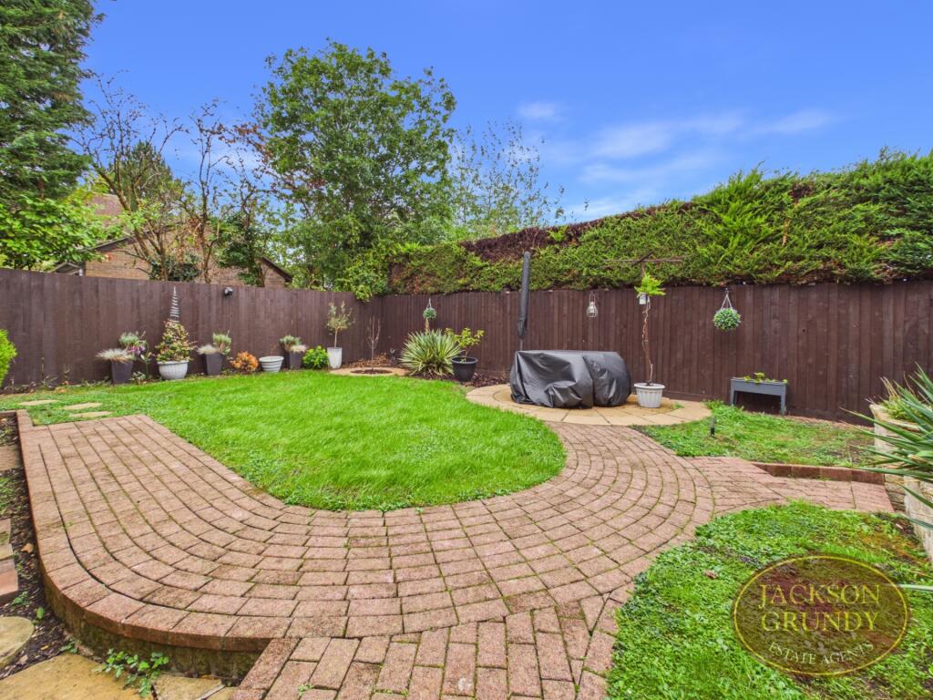 House in Northampton - View 4