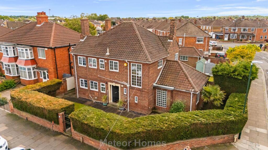 Main image of property: Queen Mary Avenue, Cleethorpes