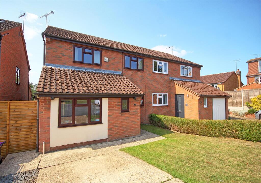 Main image of property: ST JOHNS - PUCKERIDGE - HOME CINEMA