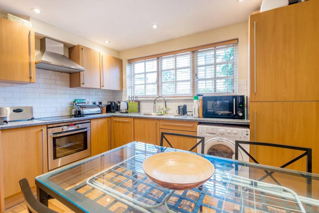 Main image of property: Salisbury Mews, Fulham, London, SW6