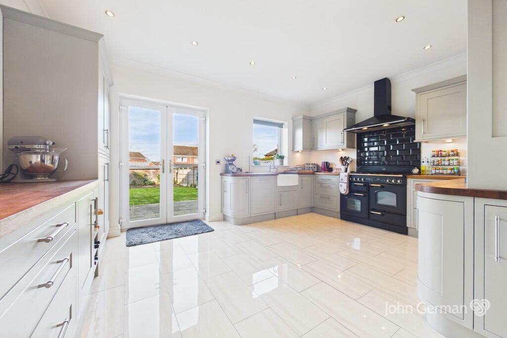 New Road, Uttoxeter photo 4