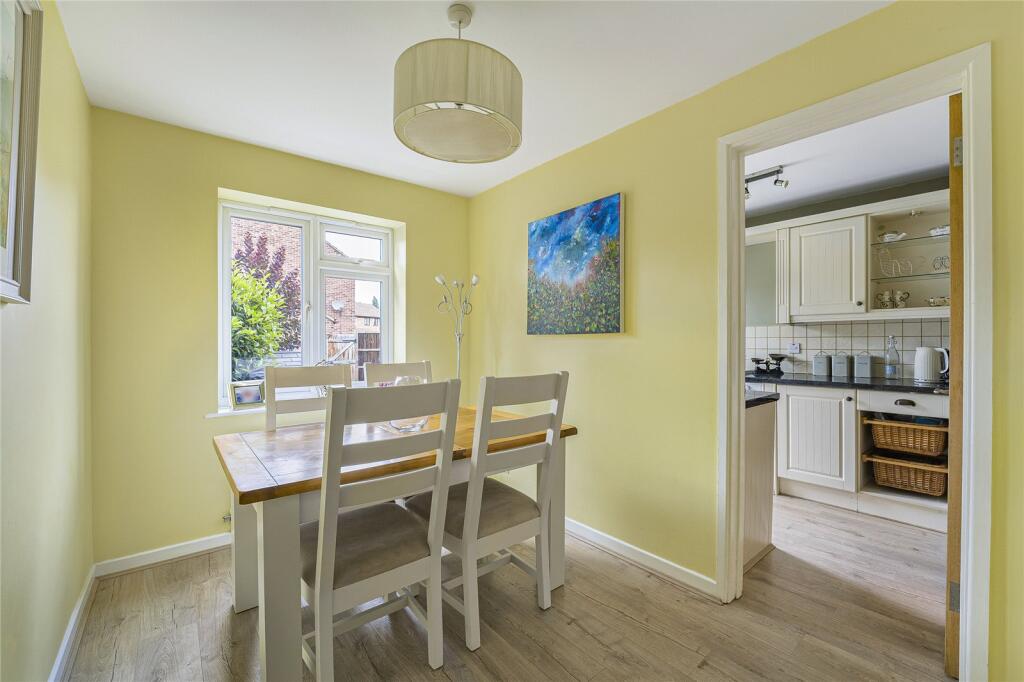 House in Dartford, Stone - View 6