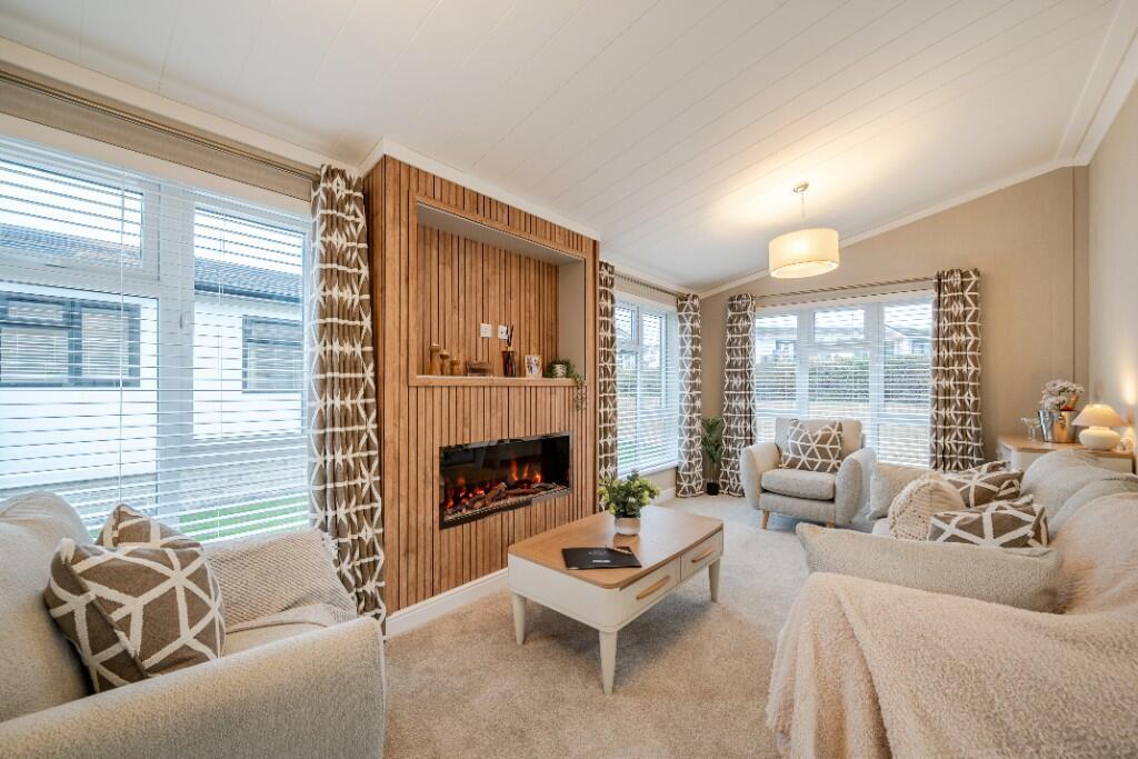 House in Canterbury - View 2