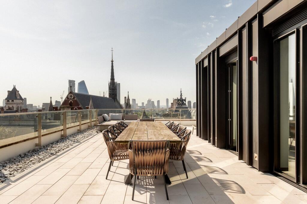 Main image of property: Lincoln Square, 18 Portugal Street, London, WC2A