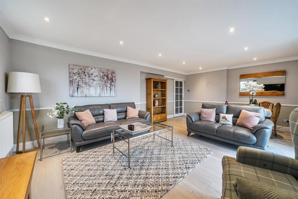 House in Stoke Bruerne - View 6
