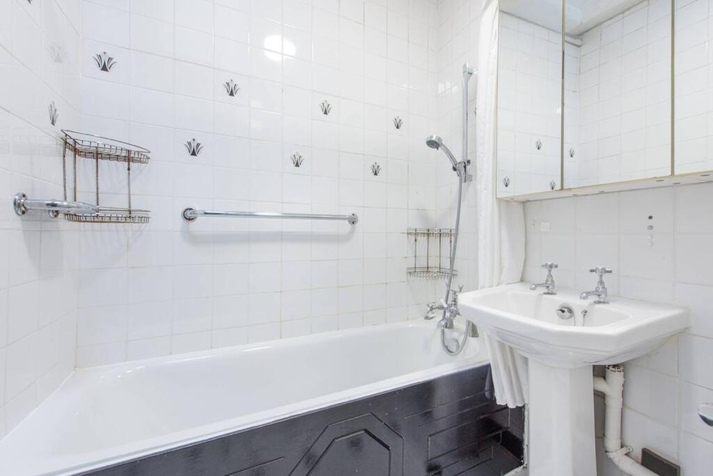 Main image of property: Cricklewood Broadway, Cricklewood, London, NW2