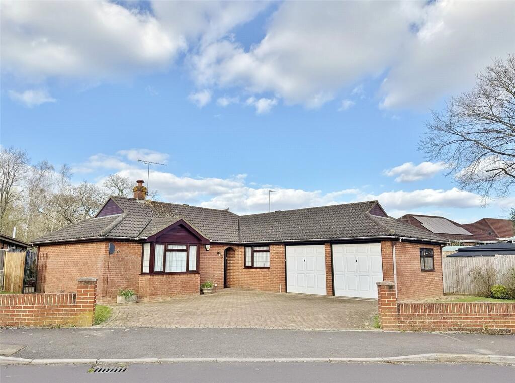 Main image of property: Keswick Way, Verwood, Dorset, BH31