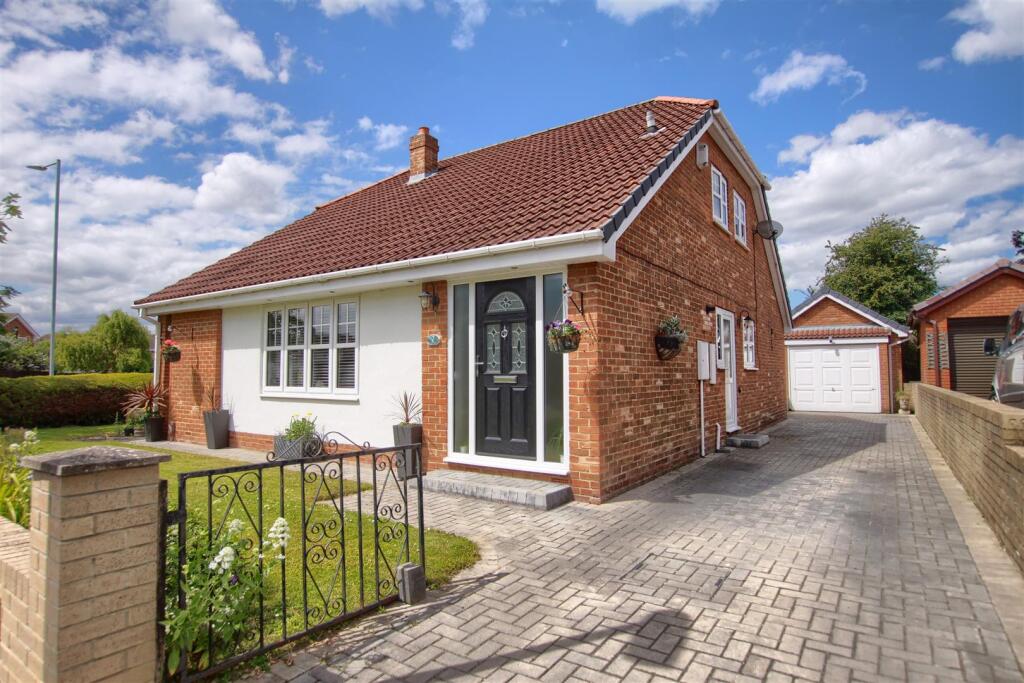 Main image of property: Oakhurst Close, Ingleby Barwick