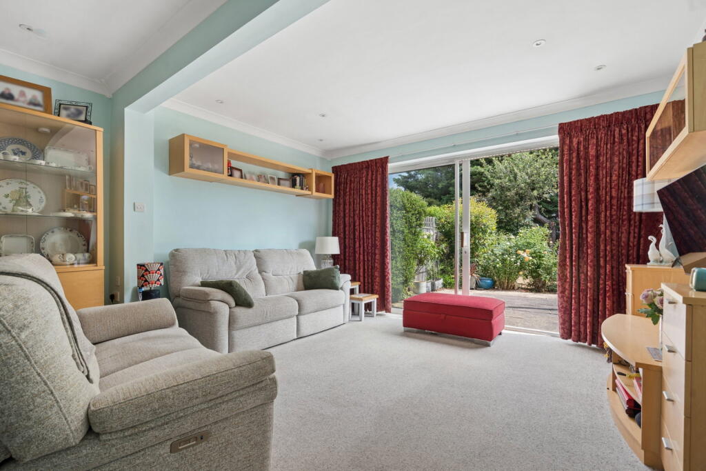 House in Harrow - View 3