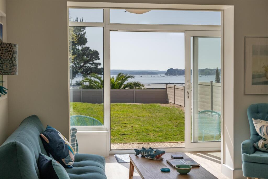 Harbour Close, Sandbanks photo 3