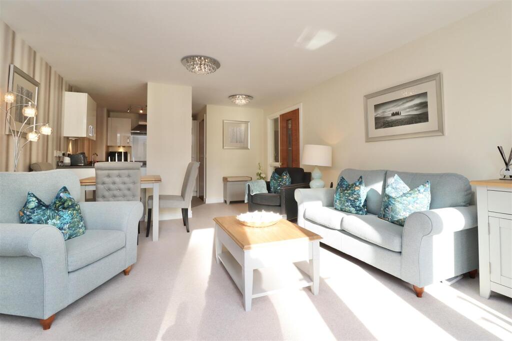 Apartment in Stamford Bridge, Catton - View 4