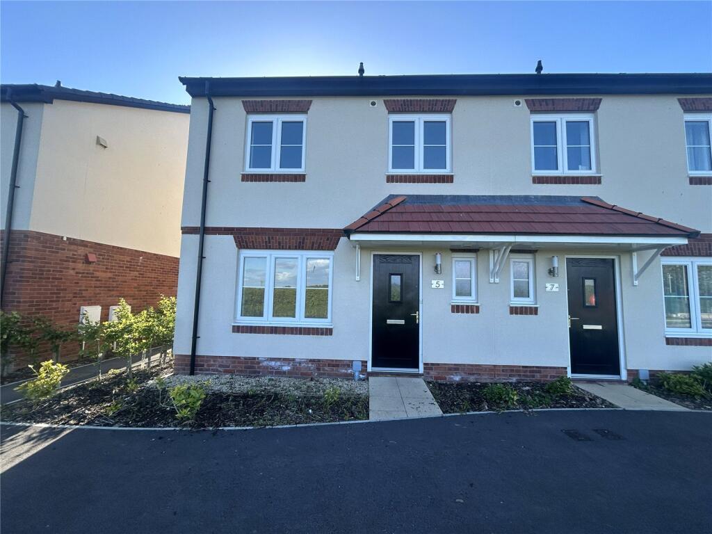 Main image of property: Oaklands Drive, North Petherton, Bridgwater, Somerset, TA6