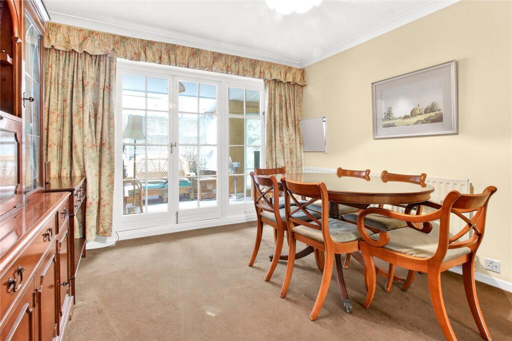 House in Bracknell - View 4