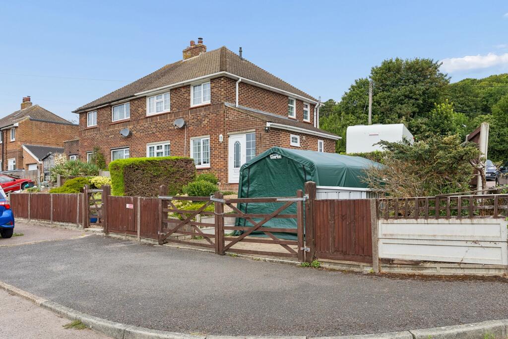 House in Canterbury - View 2