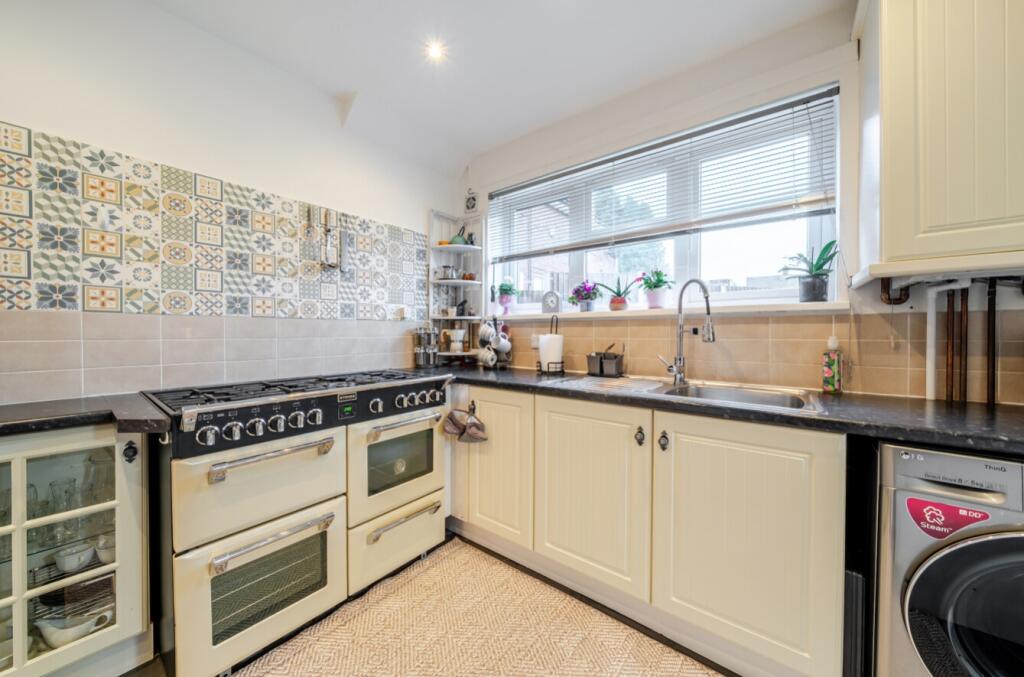 Hamilton Road, Grantham, Lincolnshire, NG31 photo 2