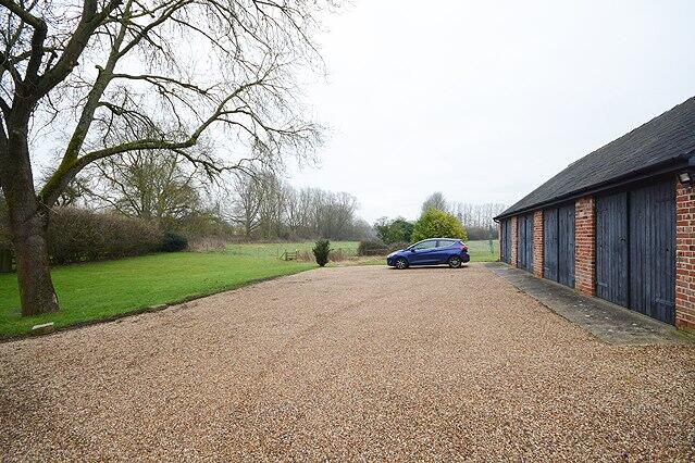 House in Uttlesford, Bran End, Stebbing - View 5