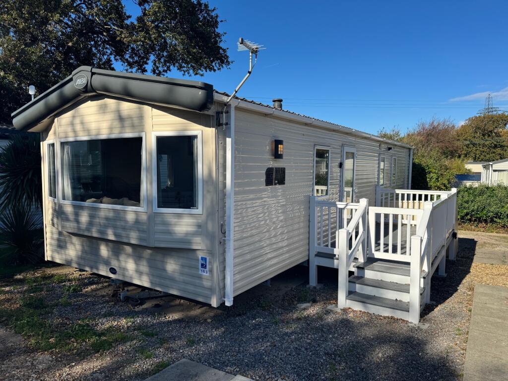 Main image of property: ABI Oakley, Solent Breezes Holiday Park, Warsash, Southampton, Hampshire, SO31 9HG